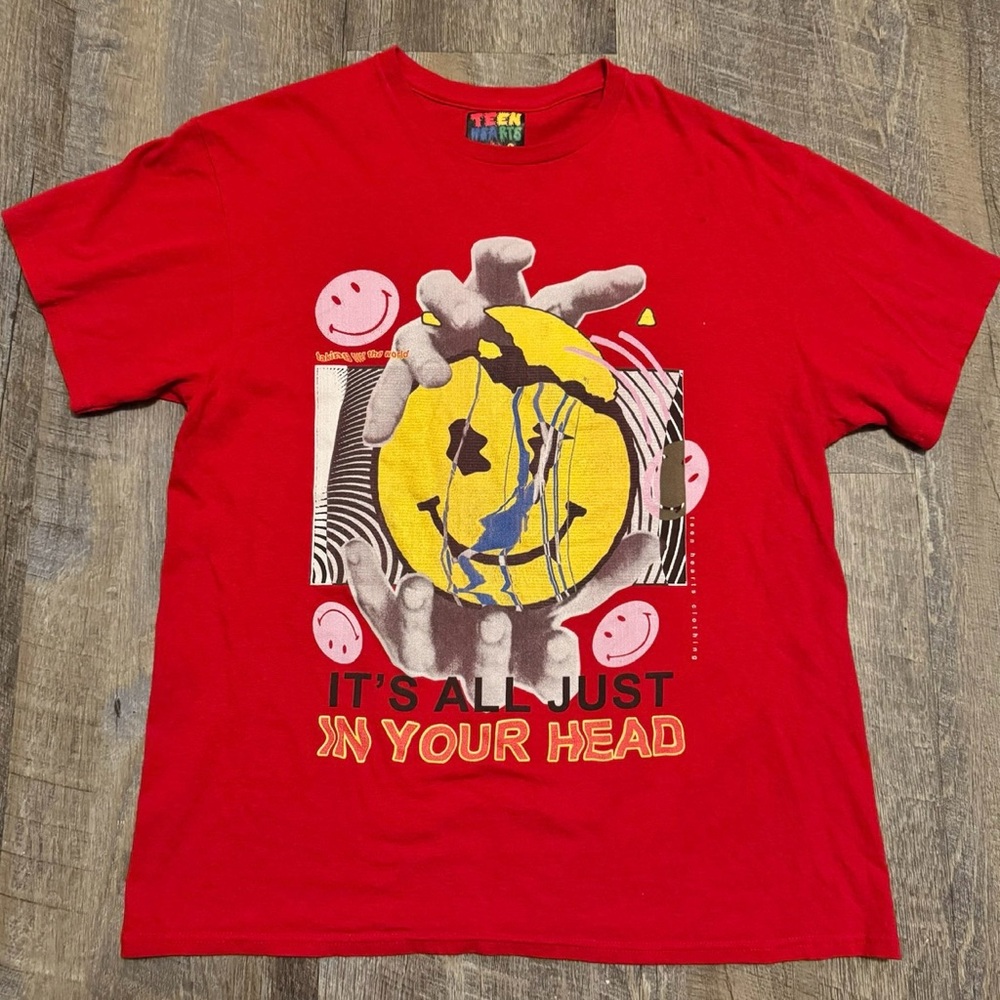 Teen Hearts Smiley Face T-Shirt Mens Size L